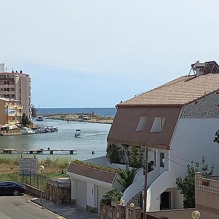 Estudio Roses Con Terraza, Vistas Canal Y Mar Luaran gambar